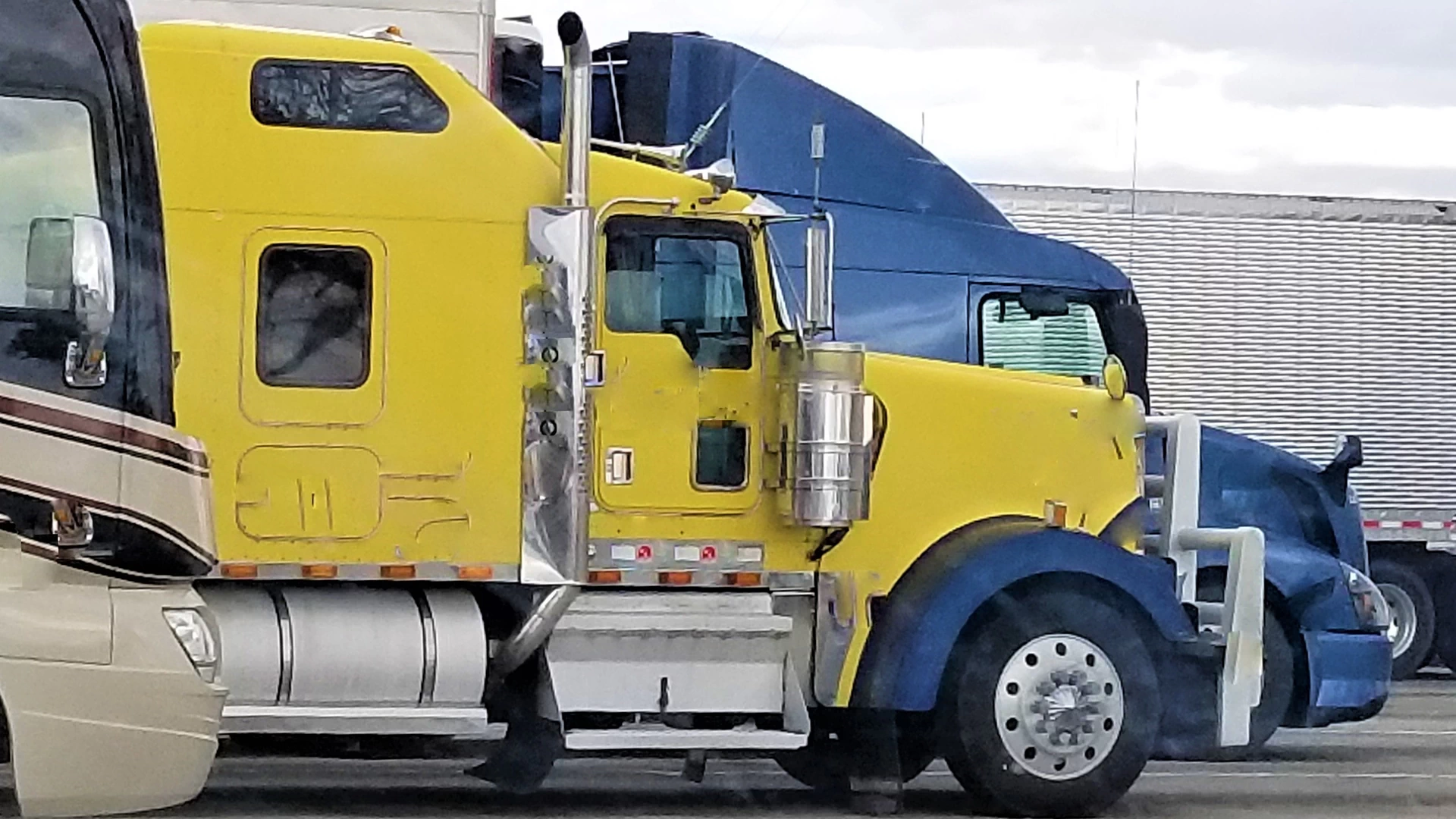 The Devastating Impact of Truck Accidents 5 Truck Accidents South Florida Injury Law Firm